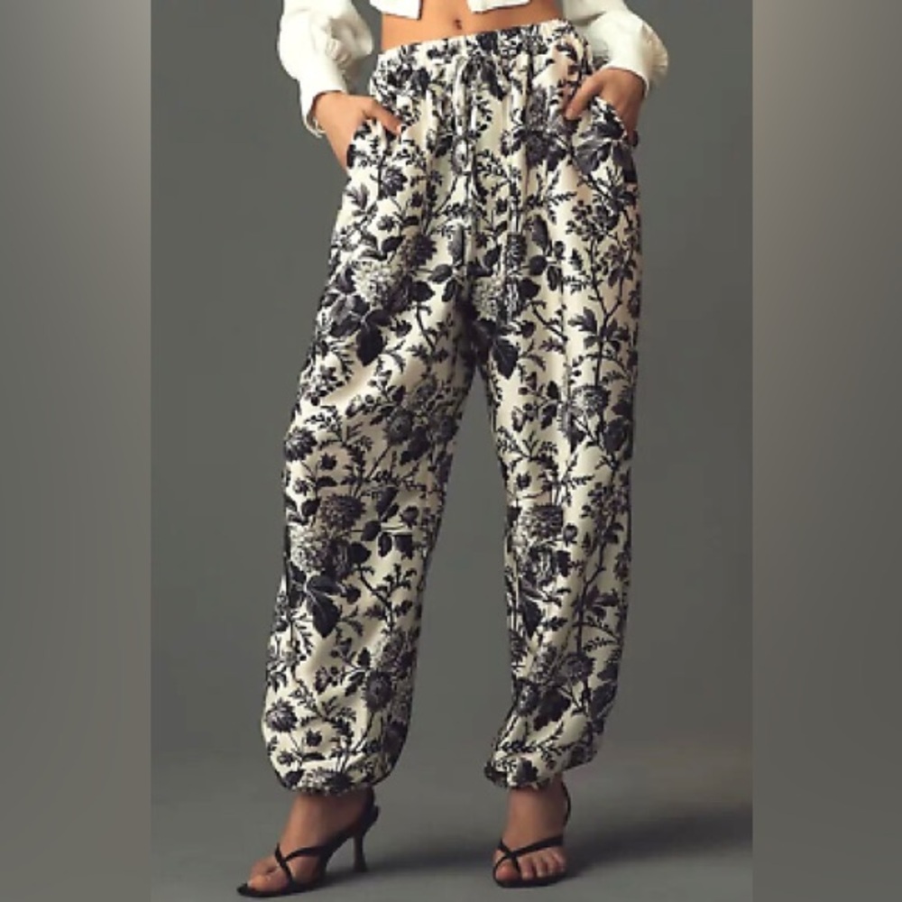 Black and white silk harem pants. Worn once. Anthropologie.
